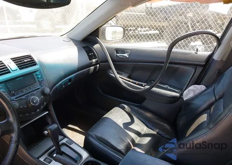 2004 Honda Accord 3.0 Ex z USA, uszkodzony, nr VIN 1HGCM66514A097377